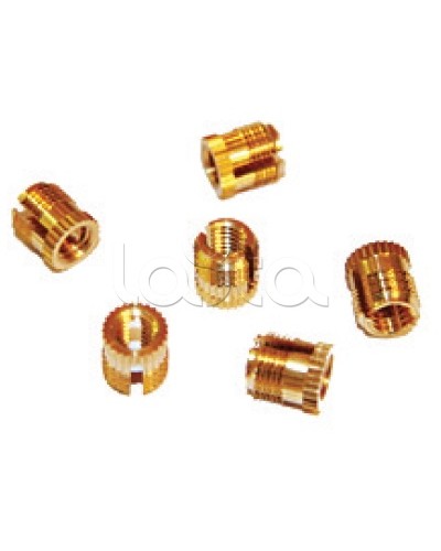 Втулка забивная с внутренней резьбой M6 (10 шт/уп) DKC 501007 в Сергиевом Посаде Крепеж: Дюбели, шурупы, саморезы Pintop.ru