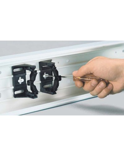 Крепеж розеток SA-MN EXP для короба TA-GN DKC 03000 в Сергиевом Посаде Аксессуары для кабель-канала Pintop.ru