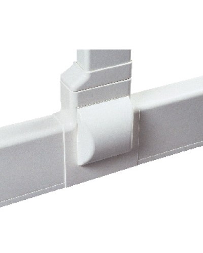 Тройник для плинтусного короба 100х40 мм с отводом на короб 90х40 мм, белый DKC AIR10047 в Сергиевом Посаде Повороты, муфты, тройники Pintop.ru