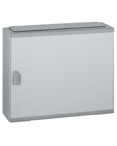 Шкаф распределительный Legrand 020182 в Сергиевом Посаде Щиты электрические Pintop.ru