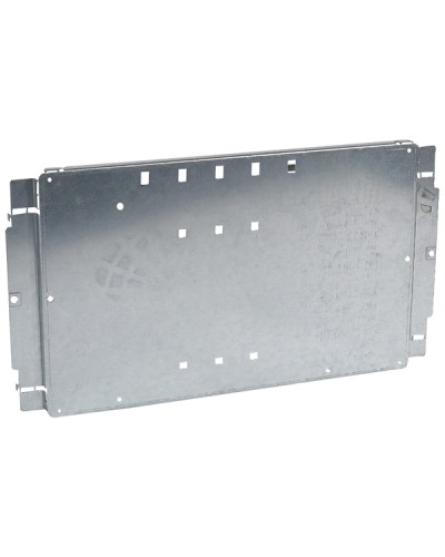 Пластина Legrand 020207 в Сергиевом Посаде Щиты электрические Pintop.ru