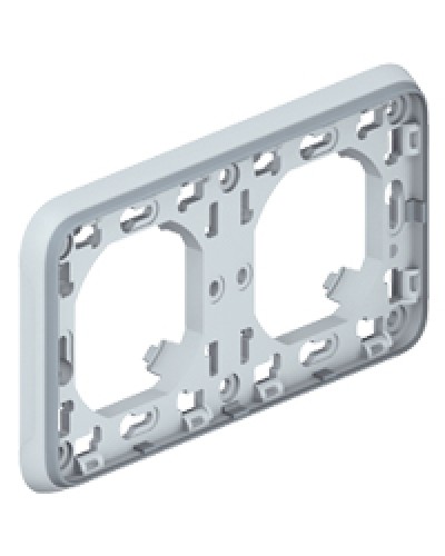 Рамка с суппортом для встроенного монтажа Plexo Legrand 069683 в Сергиевом Посаде Аксессуары для кабель-канала Pintop.ru