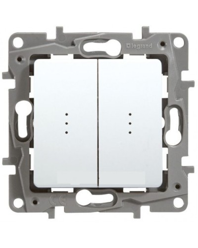 Переключатель двухклавишный с подсветкой Etika Plus 10 AX 250 В белый Legrand 672216 в Сергиевом Посаде Аксессуары для кабель-канала Pintop.ru
