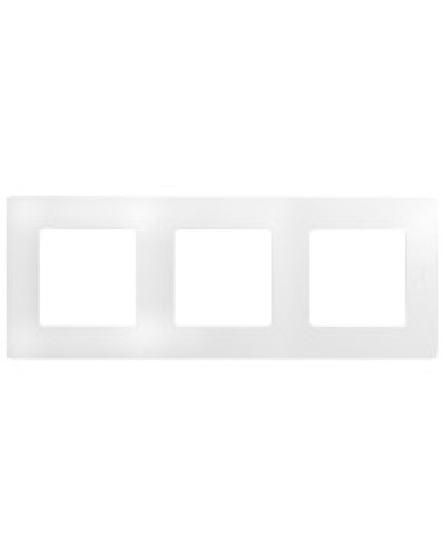 Рамка Etika белый Legrand 672503 в Сергиевом Посаде Аксессуары для кабель-канала Pintop.ru
