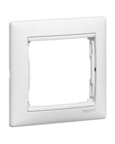 Рамка Valena 1 пост LEGRAND 774451 в Сергиевом Посаде Аксессуары для кабель-канала Pintop.ru