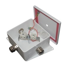 Коробка монтажная огнестойкая Гефест КМ-О (6к*10,0)-IP66-120х120, три ввода